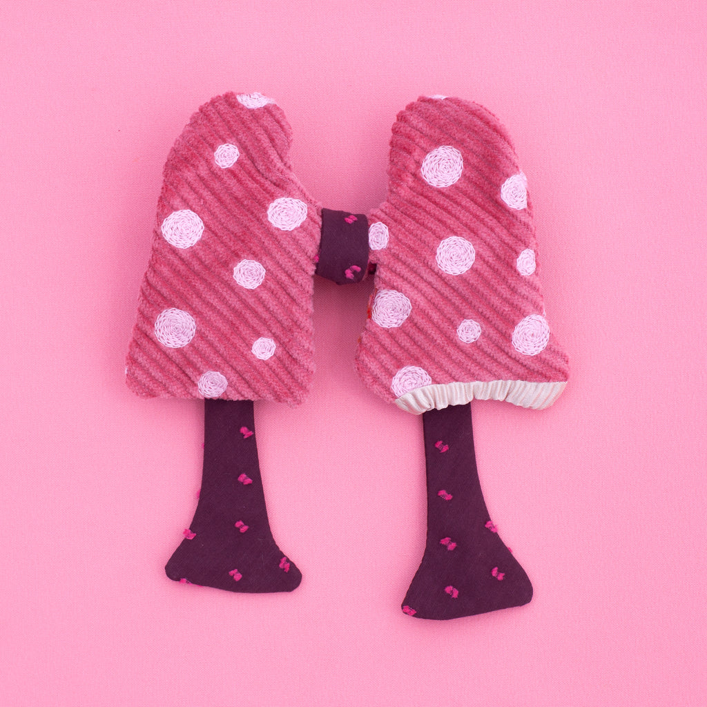 Mushroom bow tie