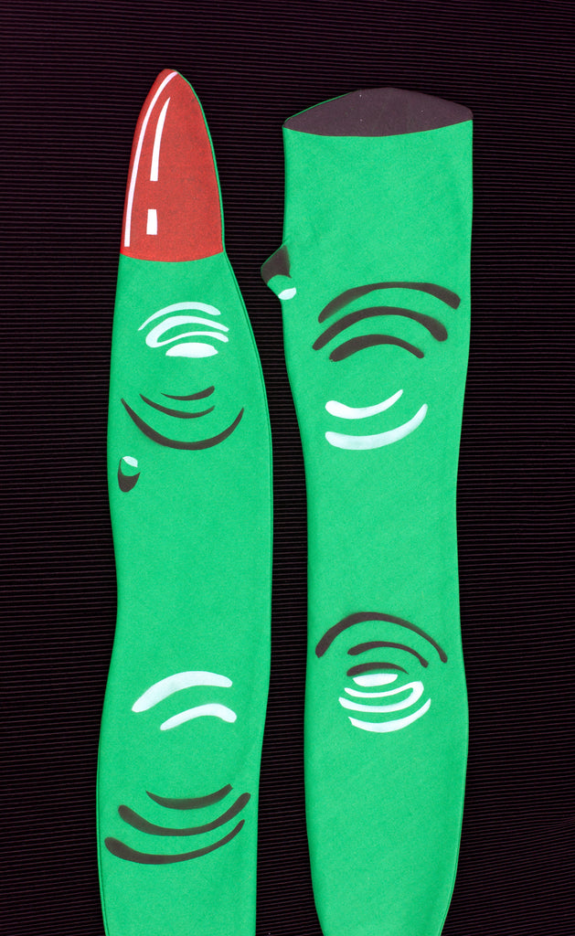 Witch finger bow tie!