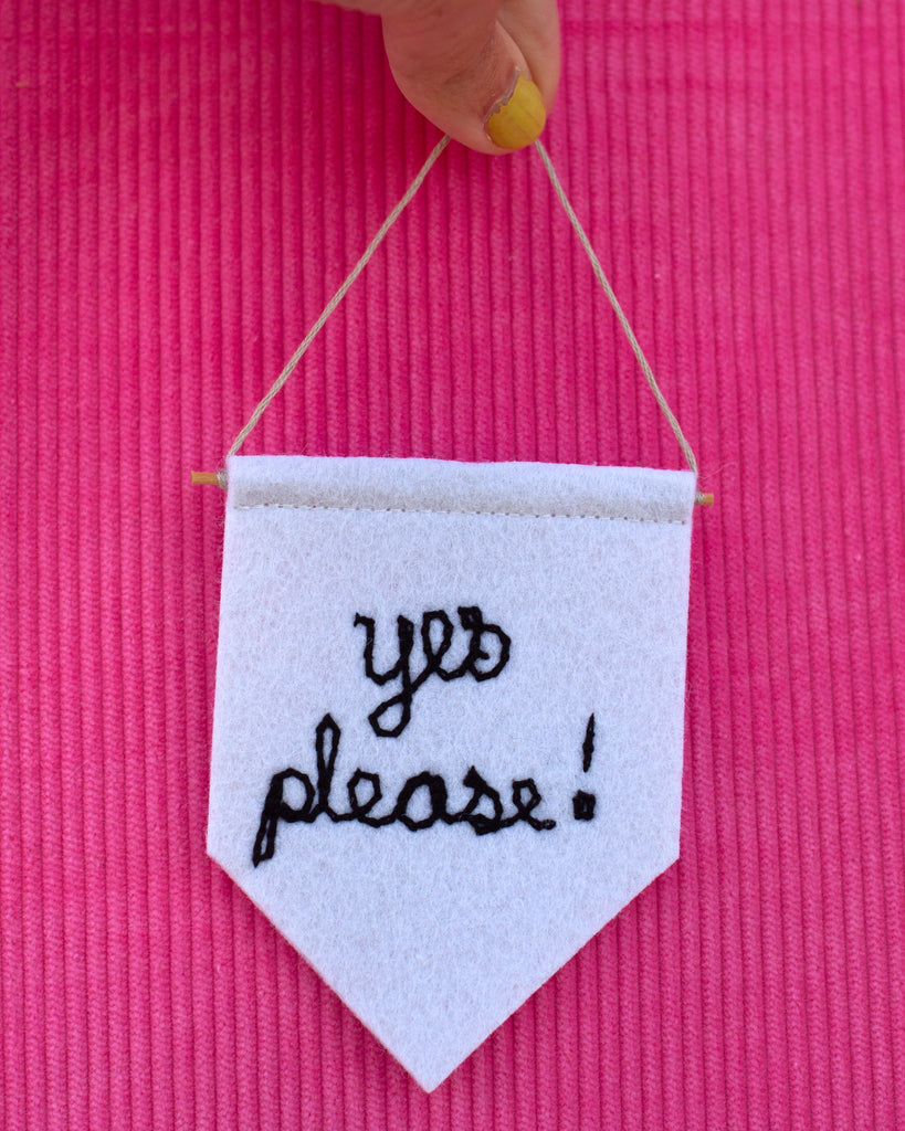 hand cranked chain stitch mini banner