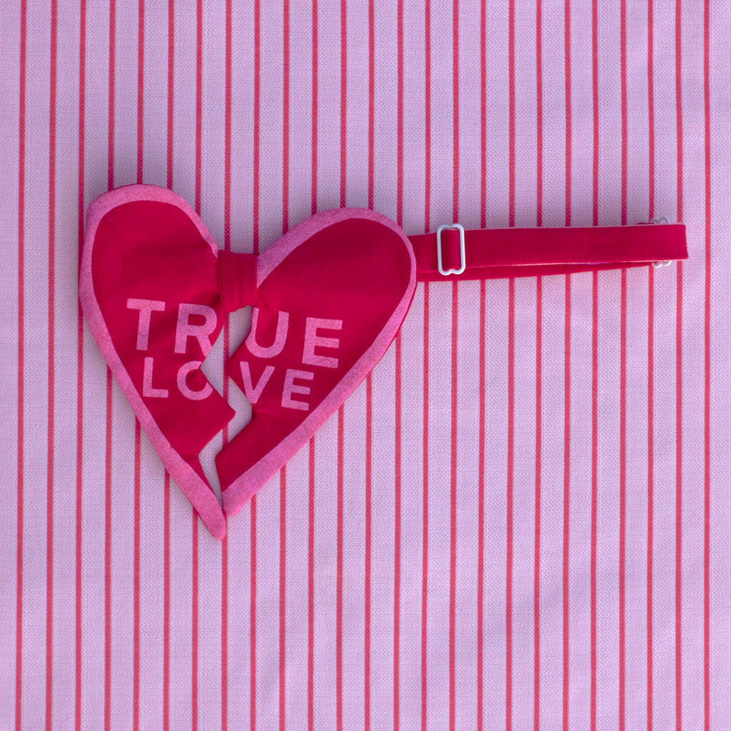 Broken Heart tie