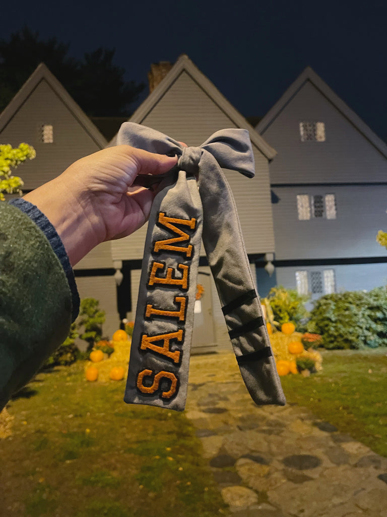 Salem spirit bow tie