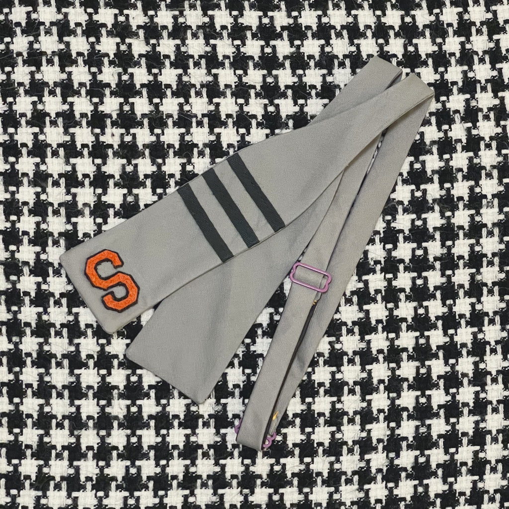 Salem spirit bow tie