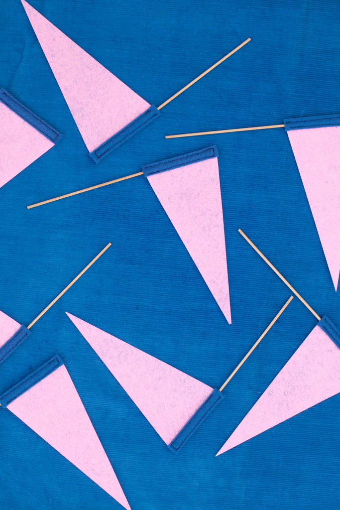 mini pennant, hand cranked chain stitch!