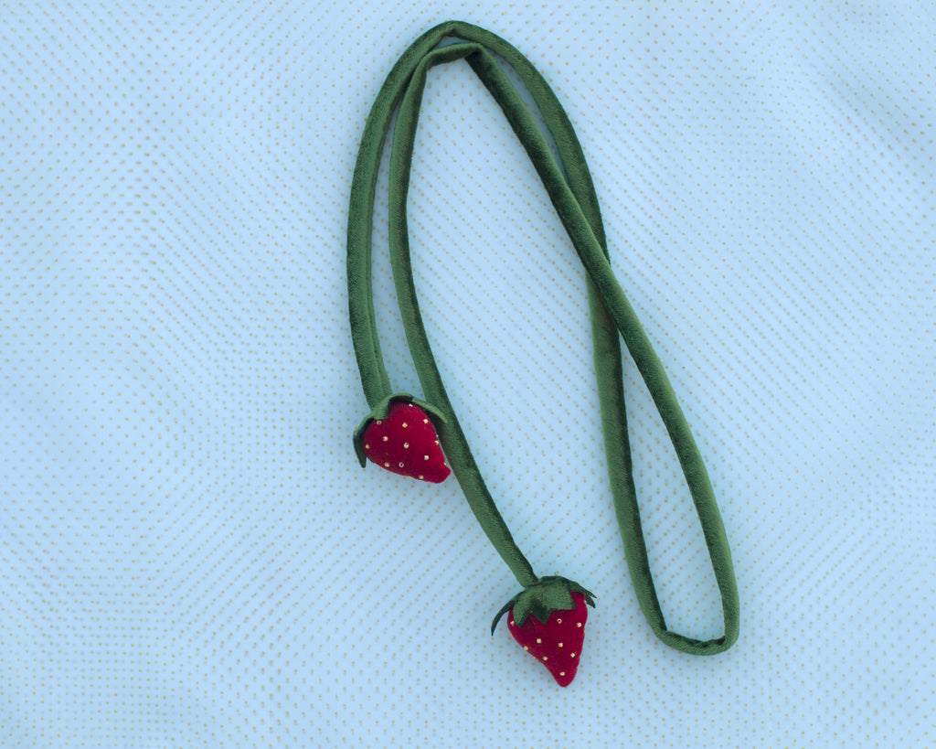 Velvet strawberry bow tie