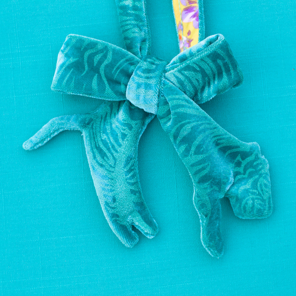 tiger bow tie