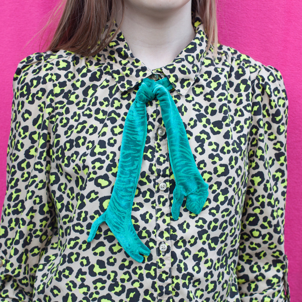 tiger bow tie