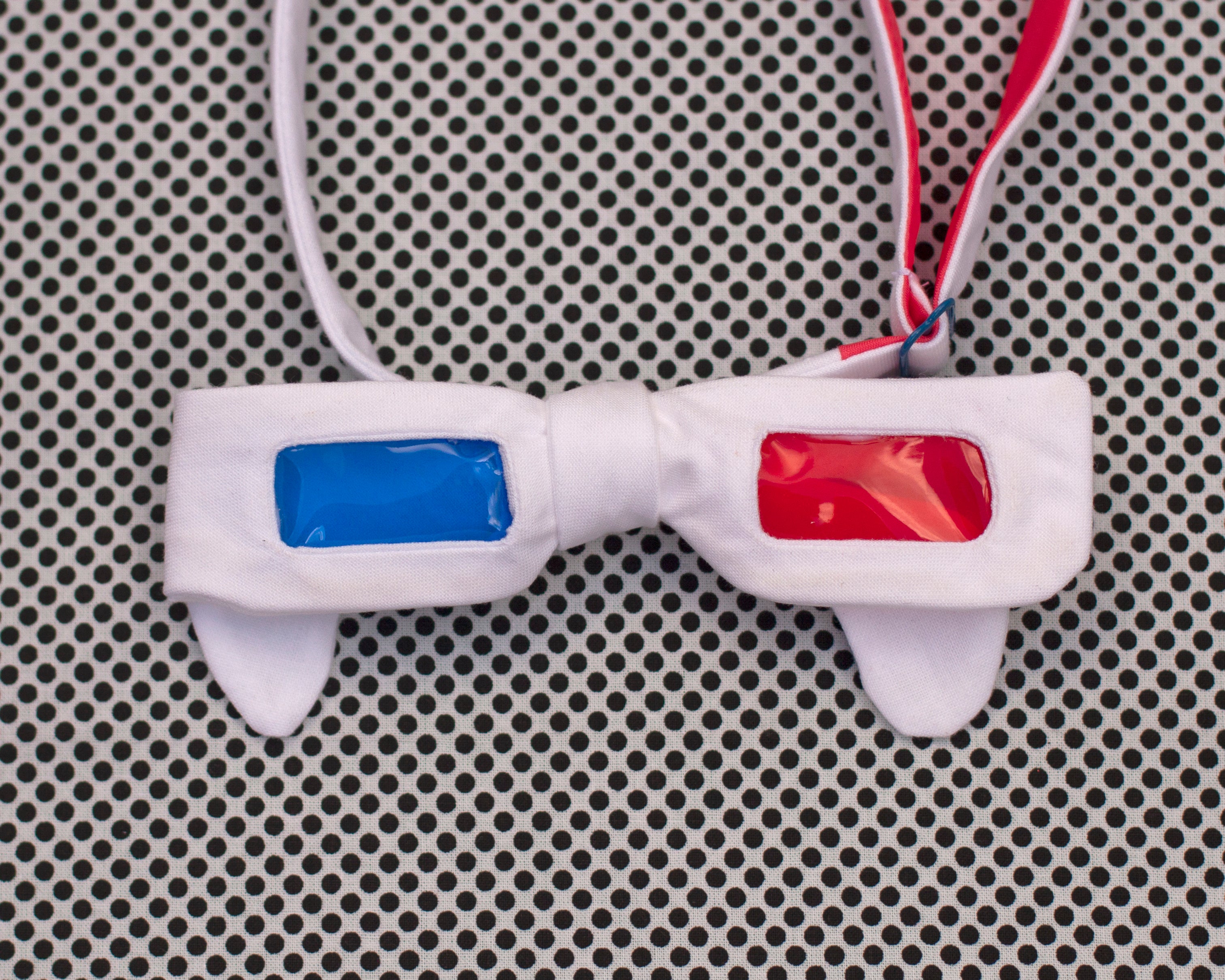 3D glasses bow tie