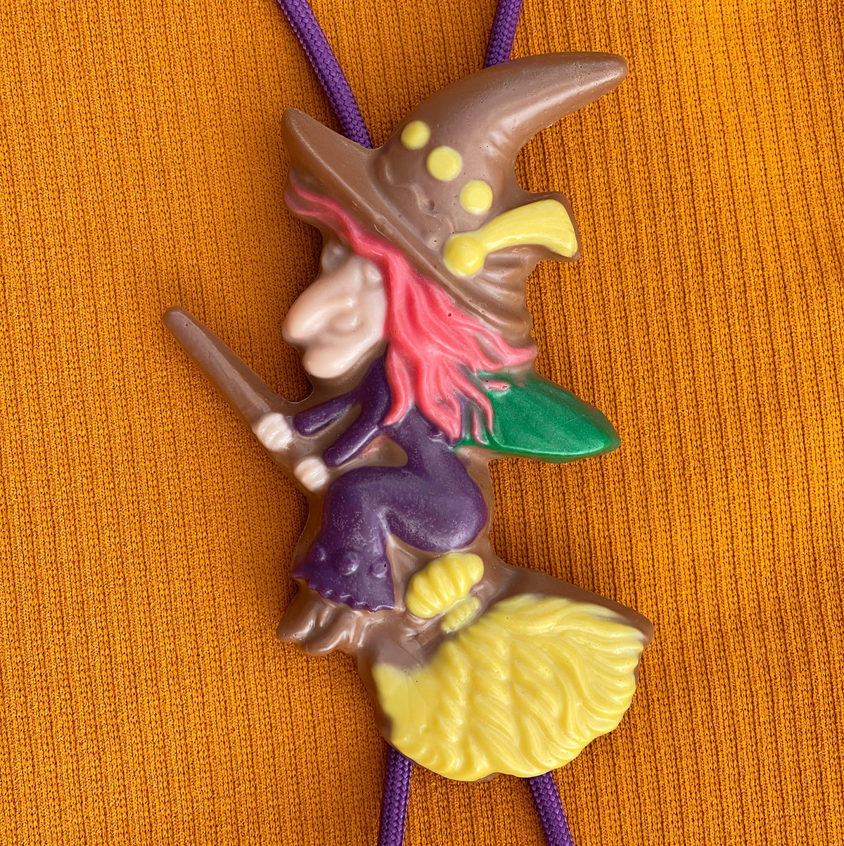 Witch pop bolo tie