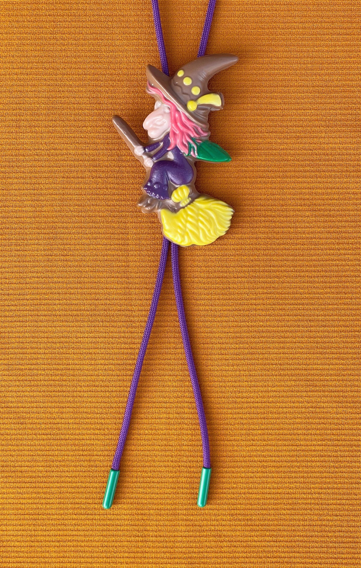 Witch pop bolo tie