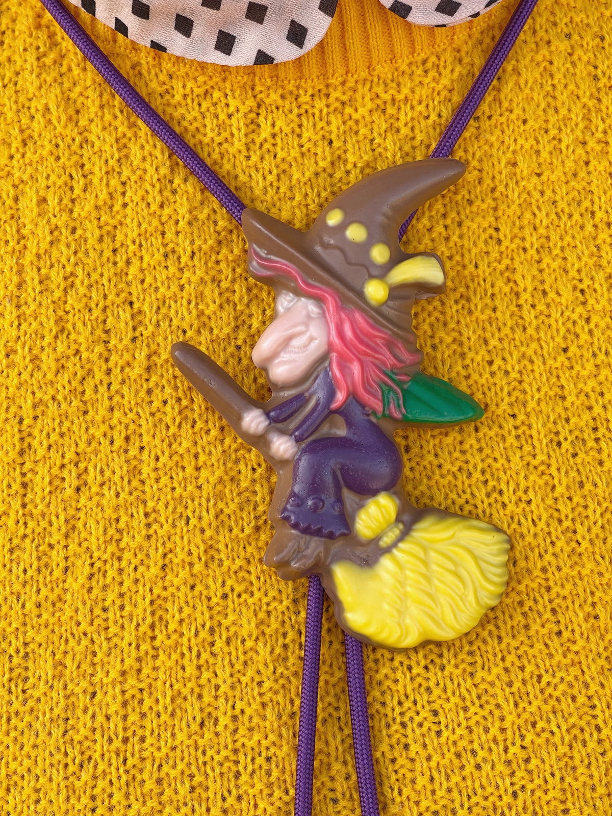 Witch pop bolo tie
