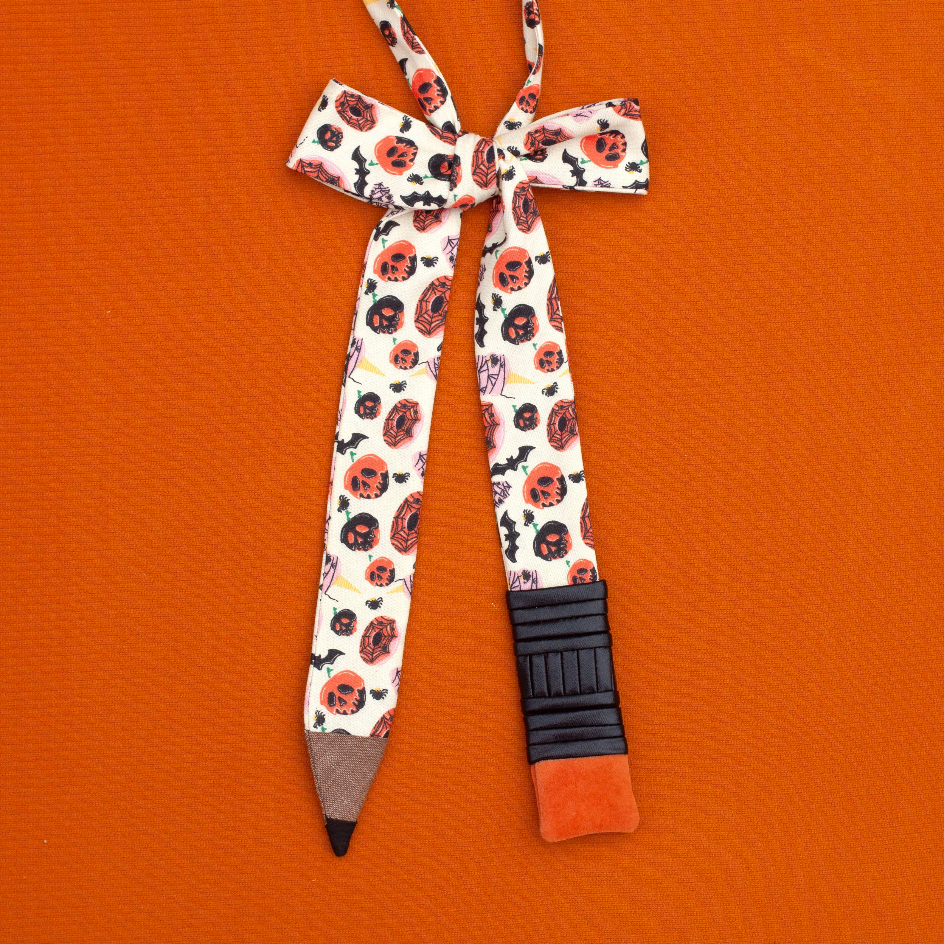Novelty pencil bow tie