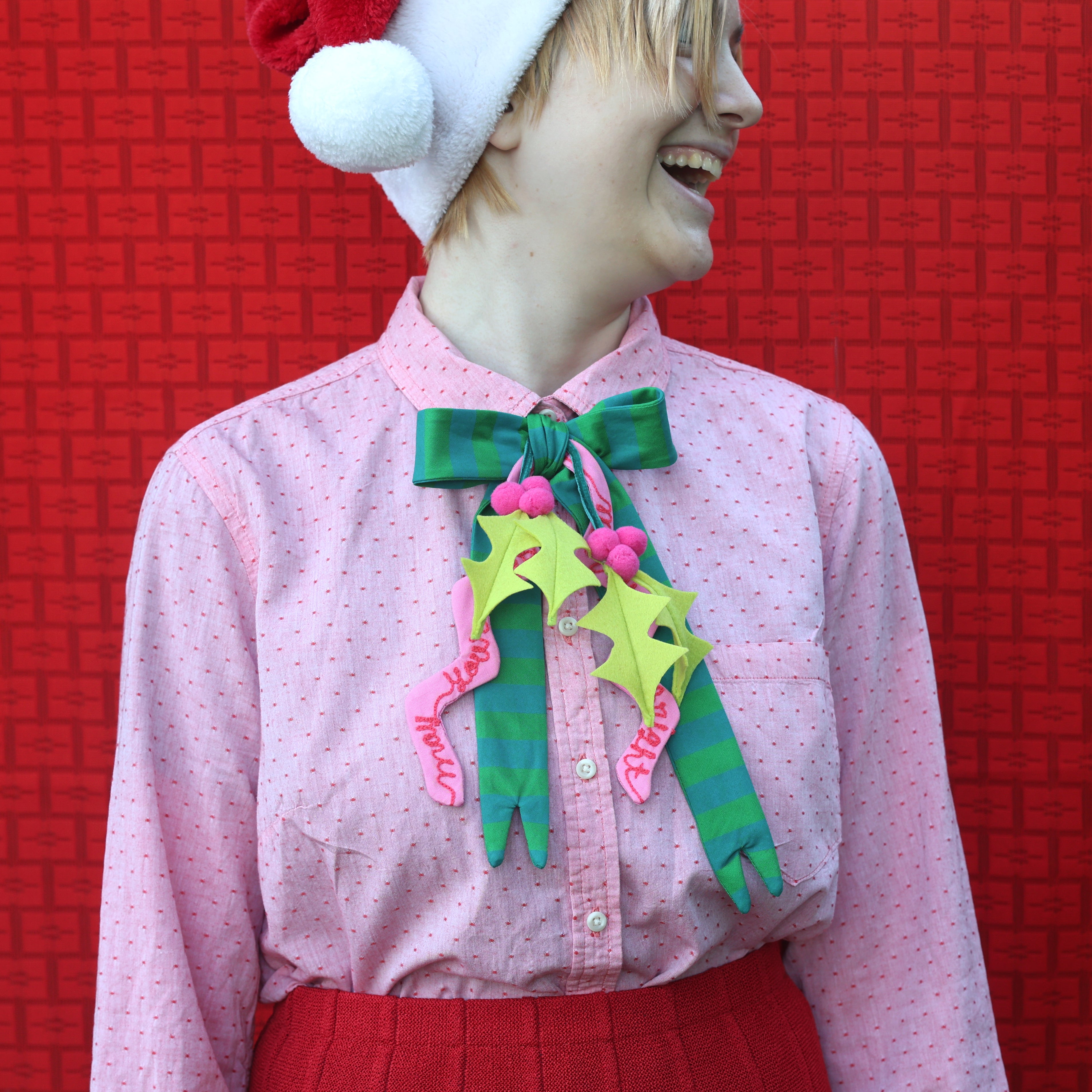 happy holidays bow tie