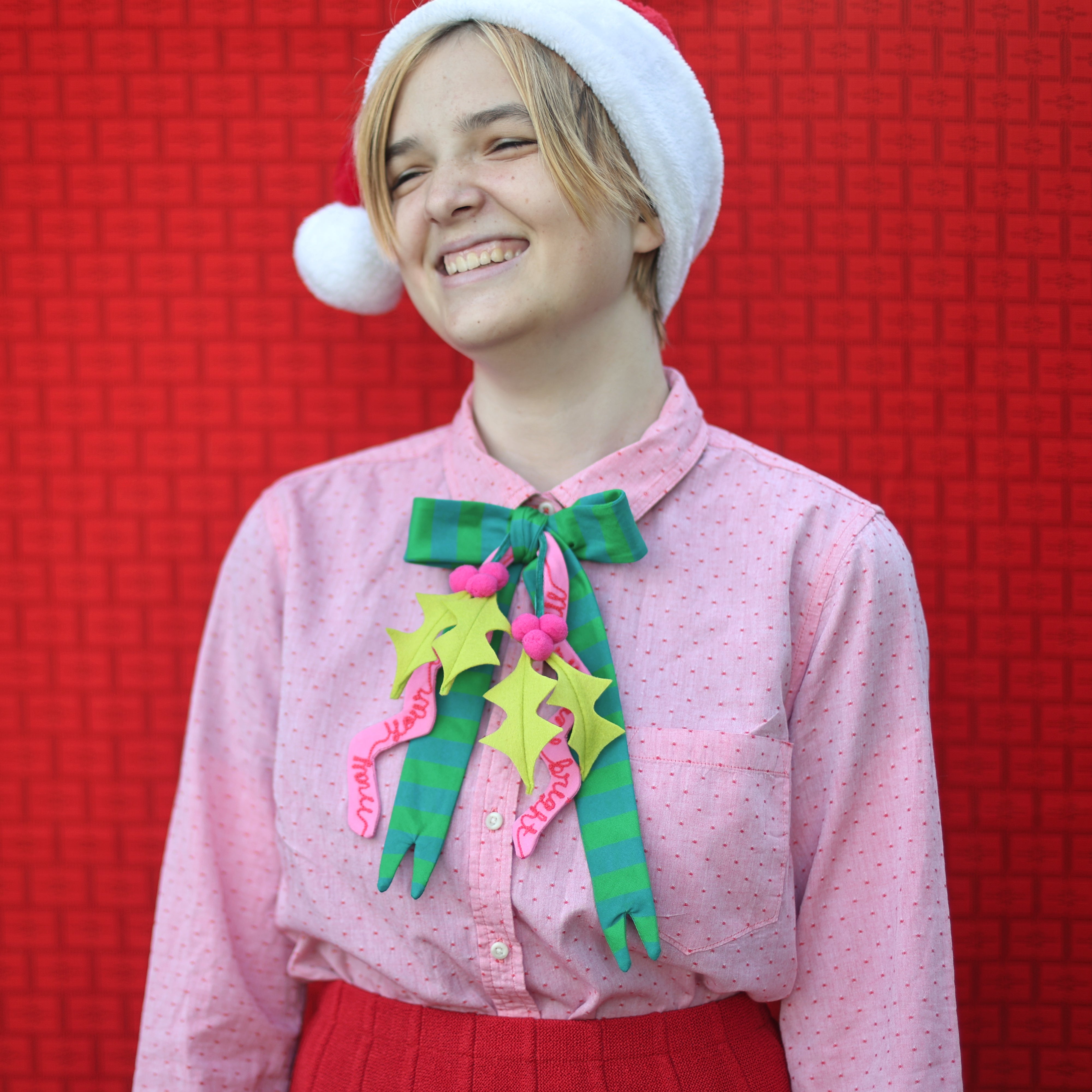 happy holidays bow tie