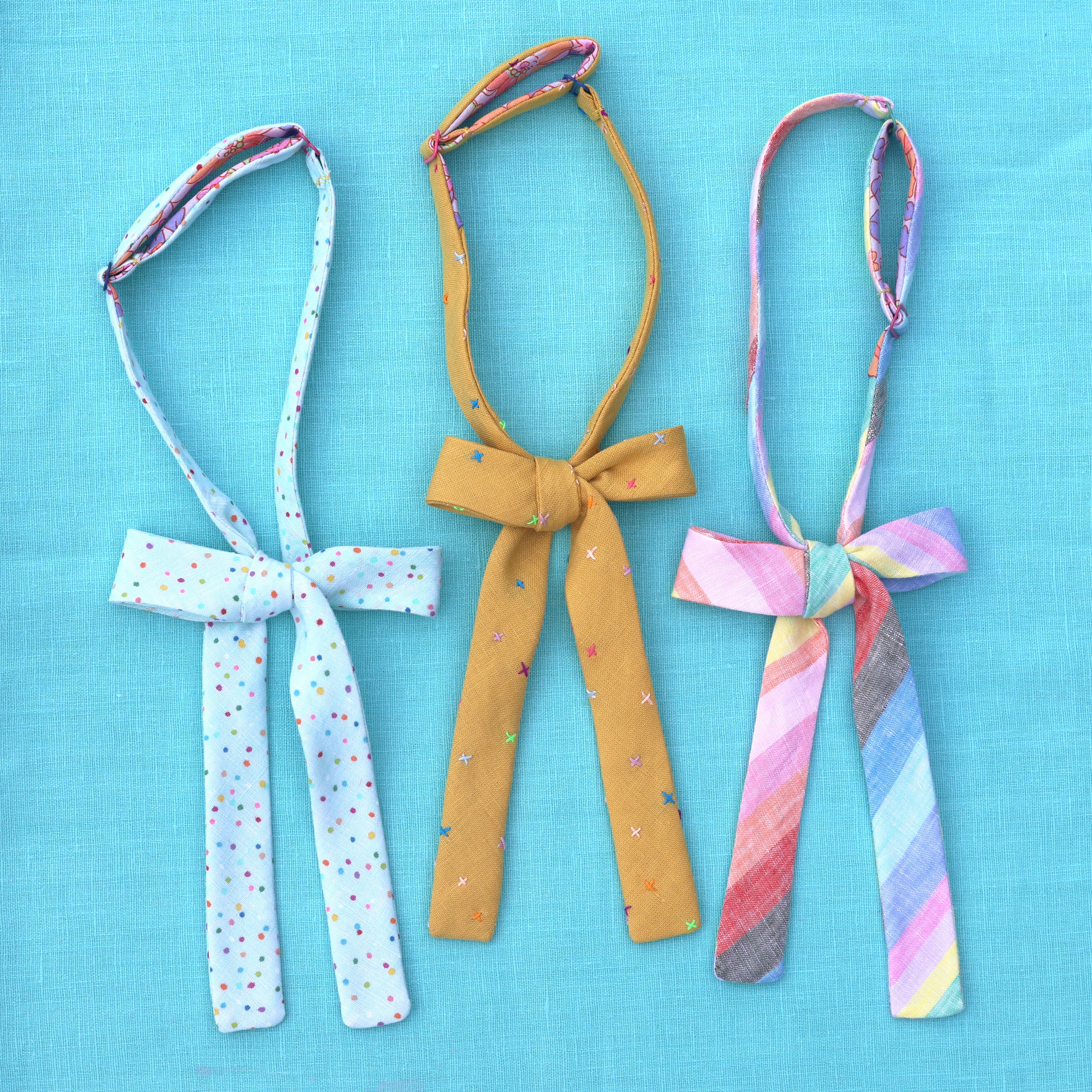 linen minty micro dot bow tie