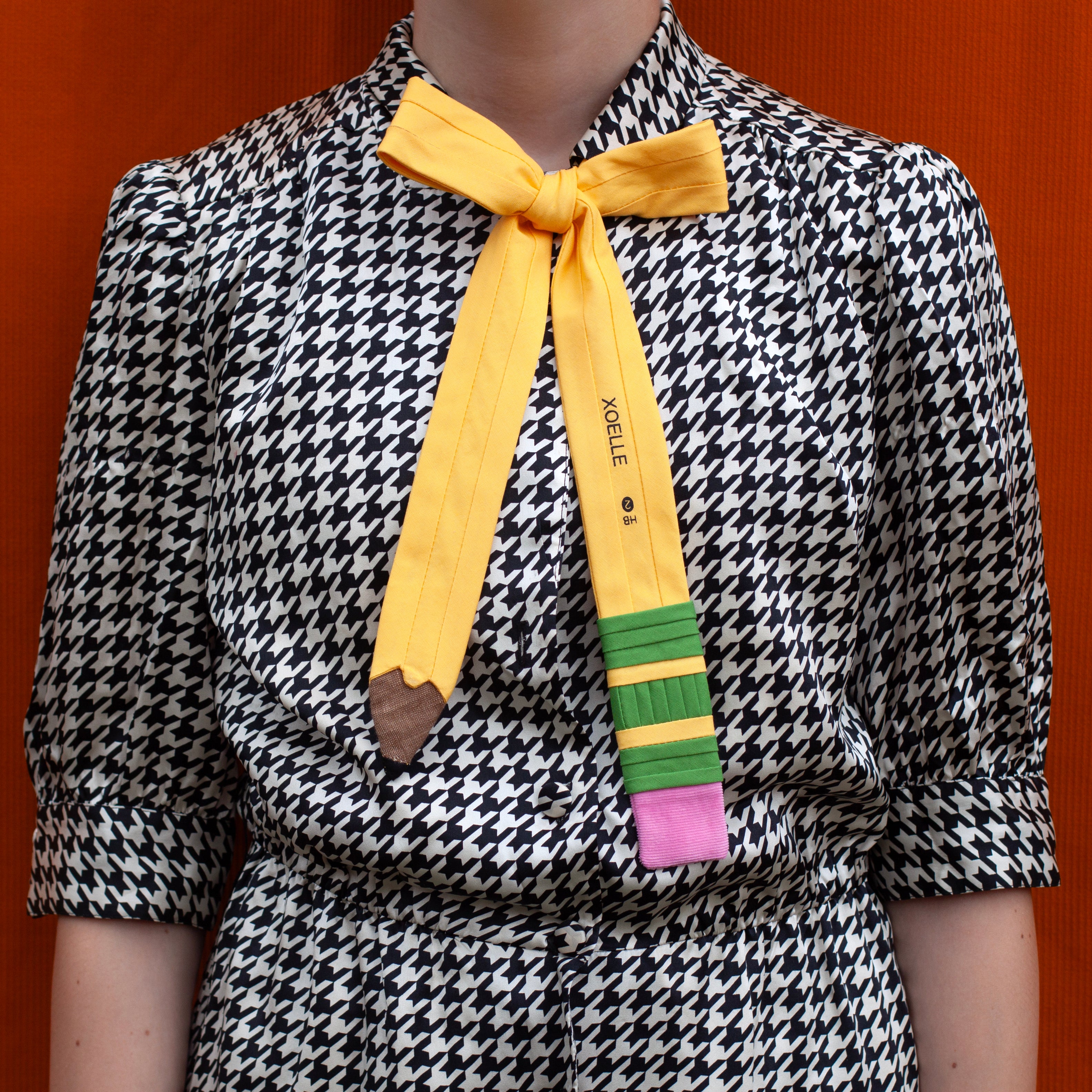 pencil bow tie- vertical