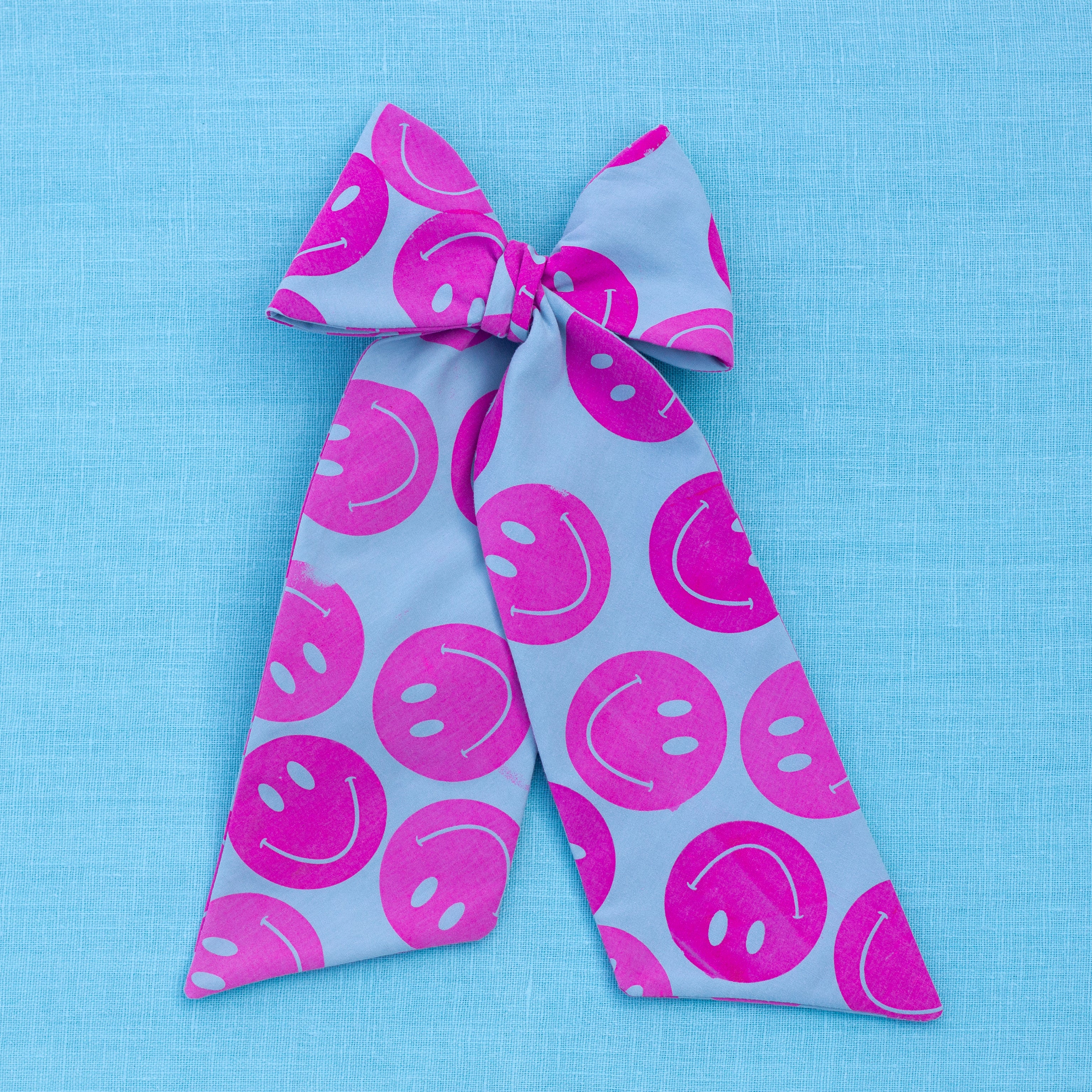 happy thoughts bow tie!