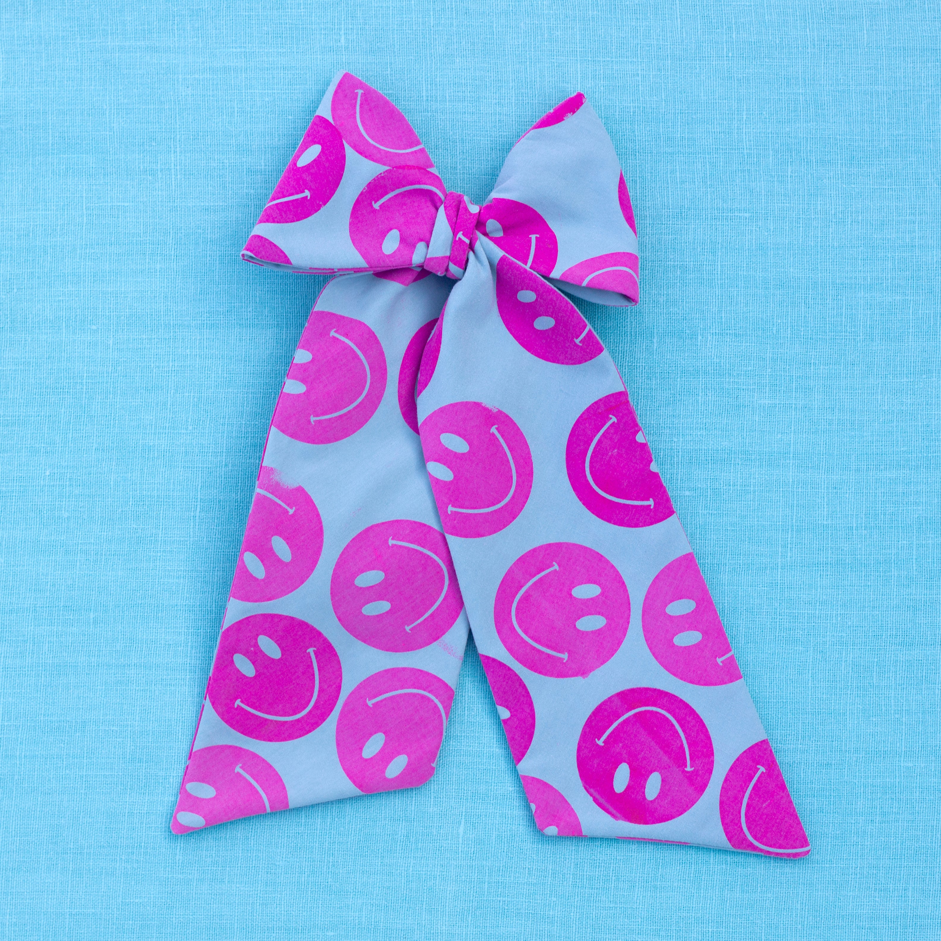 happy thoughts bow tie!