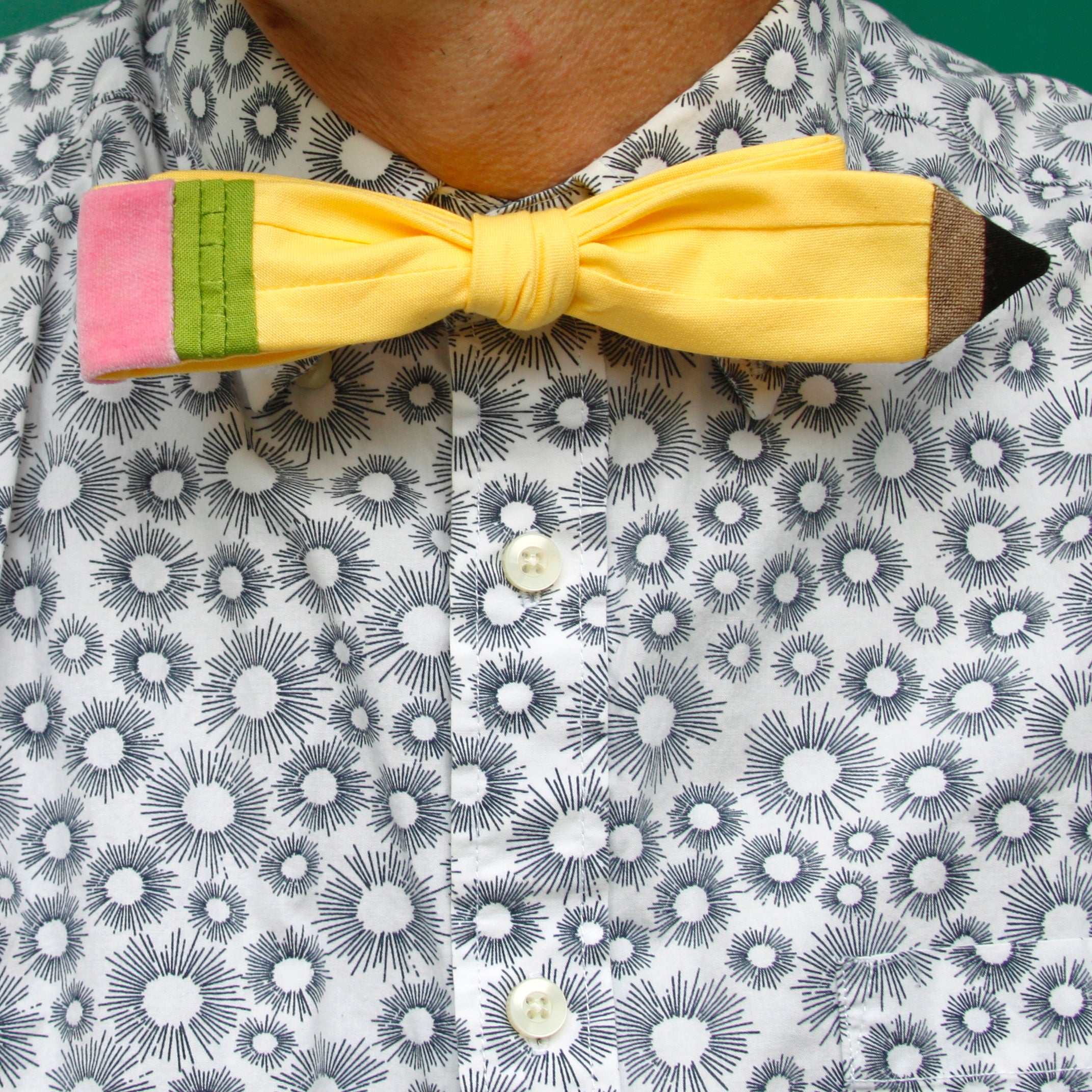 Pencil bow tie