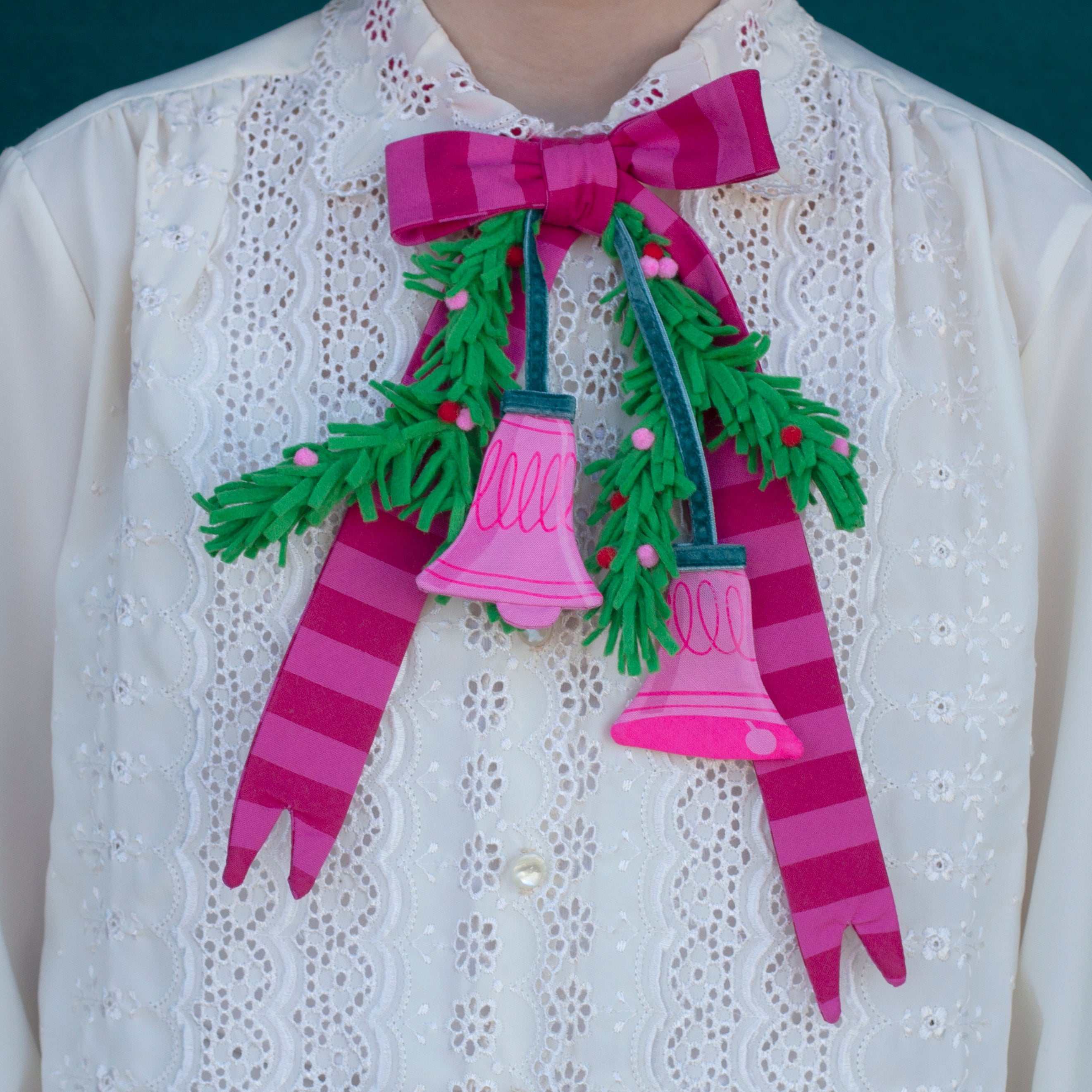 Holiday cheer bow tie!