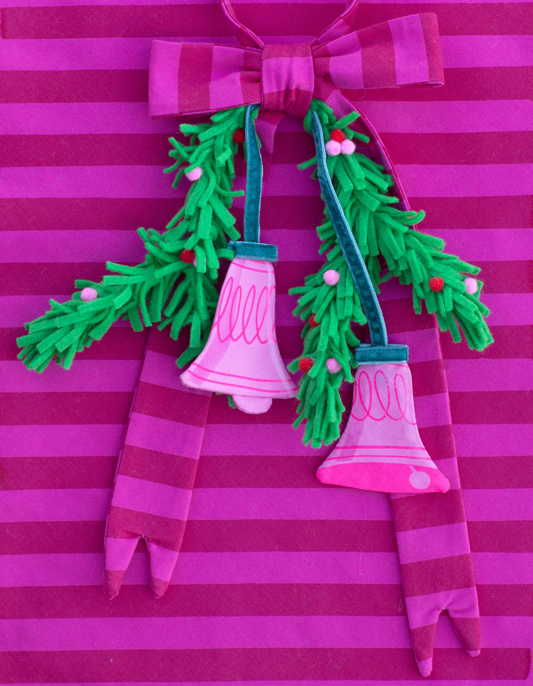 Holiday cheer bow tie!