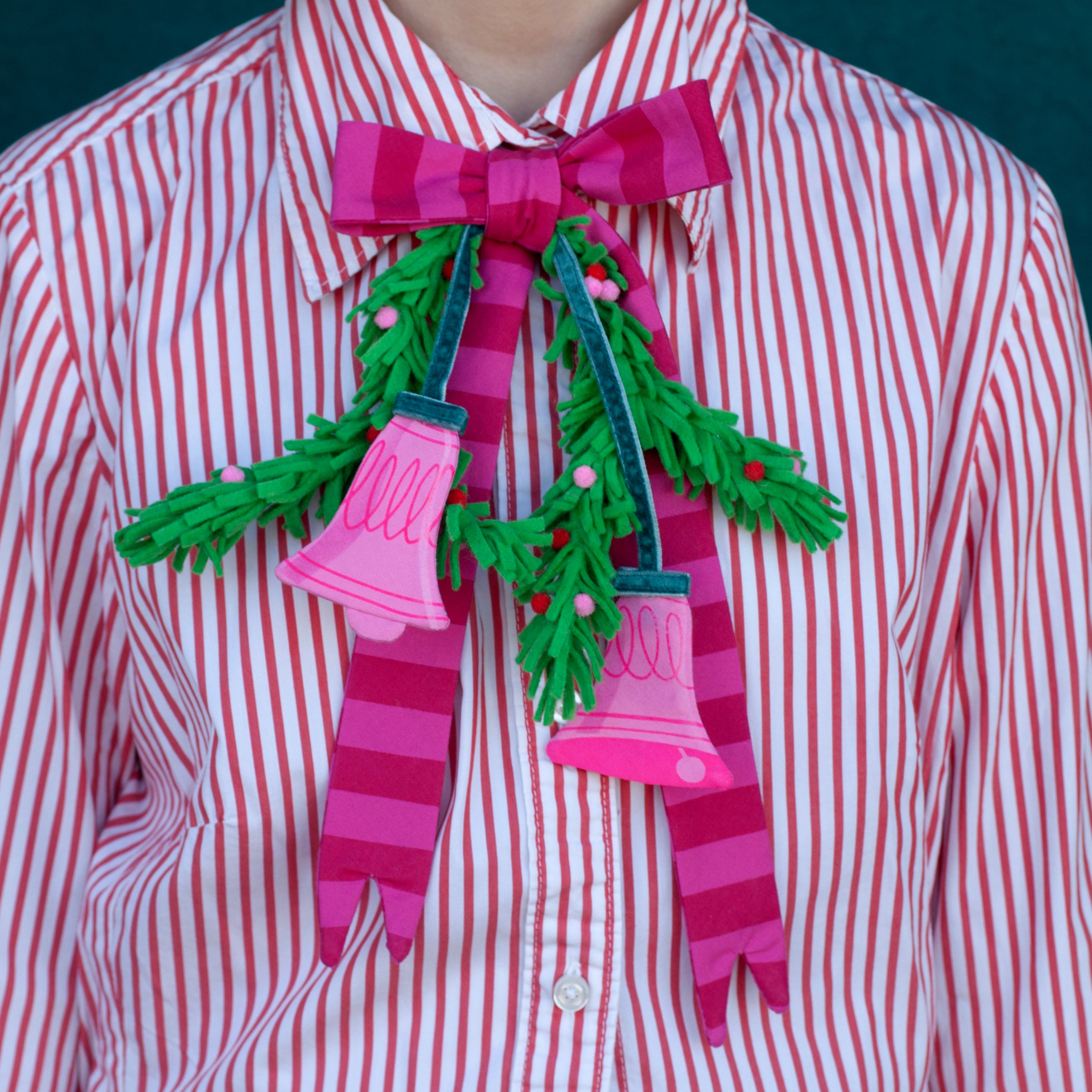 Holiday cheer bow tie!