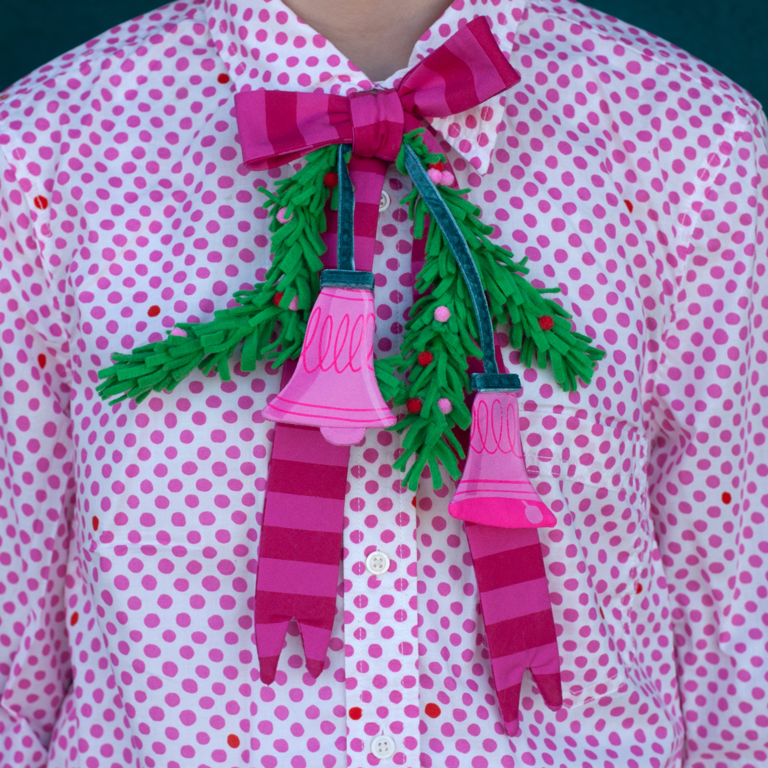 Holiday cheer bow tie!