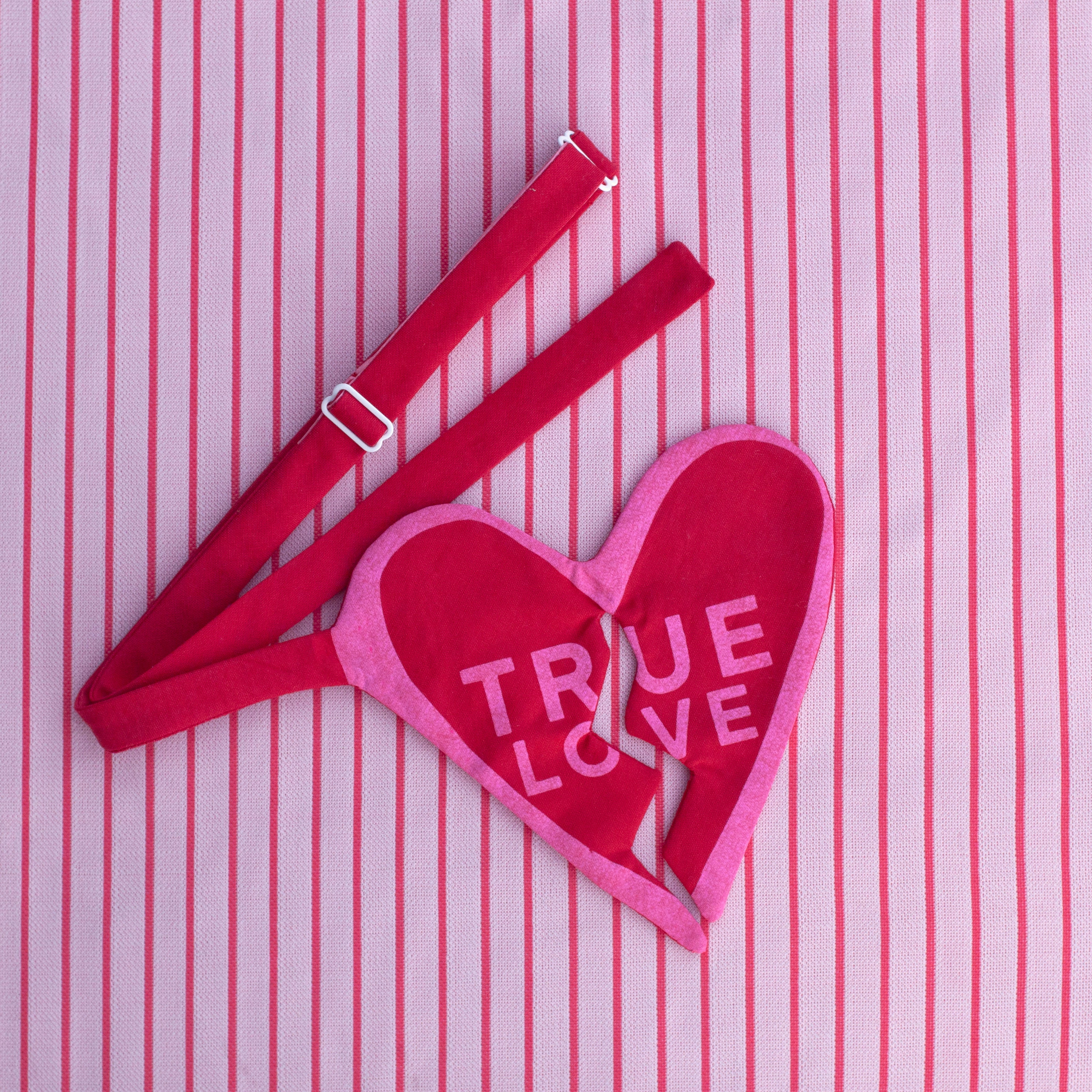 Broken Heart tie