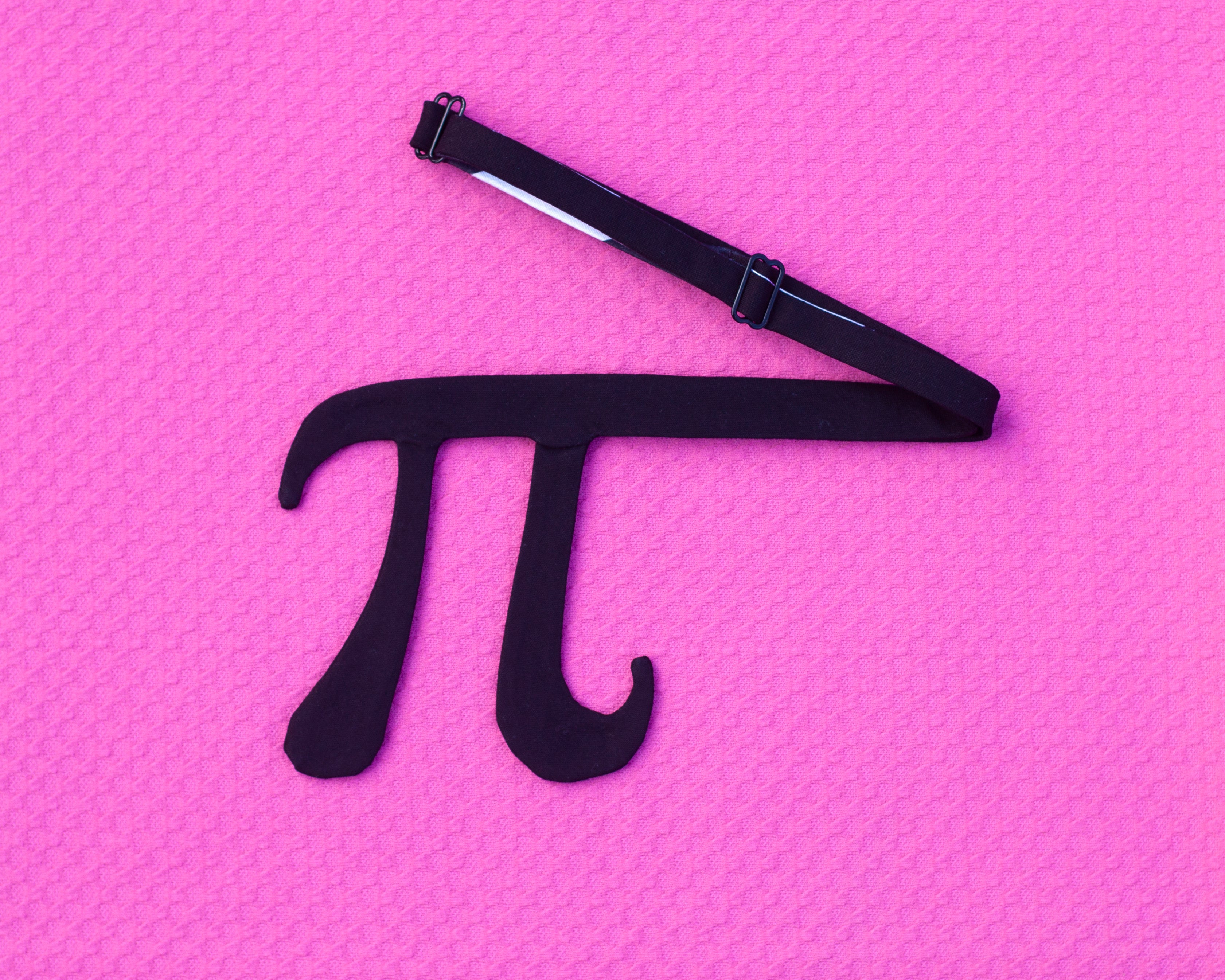 Pi tie // math bow tie for teachers, geeks, and smarty-pants